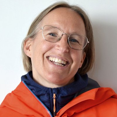 Profilfoto von Wissenschaftsbotschafterin Claudia Riedl