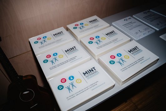 Der Alternativtext wird in Kürze eingefügt