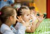 Kinder machen Faxen