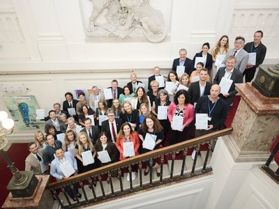 Der Alternativtext wird in Kürze eingefügt