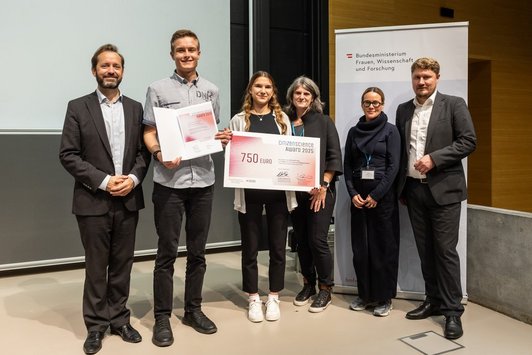 Young Science-Kongress 2025 Der Alternativtext wird in Kürze eingefügt